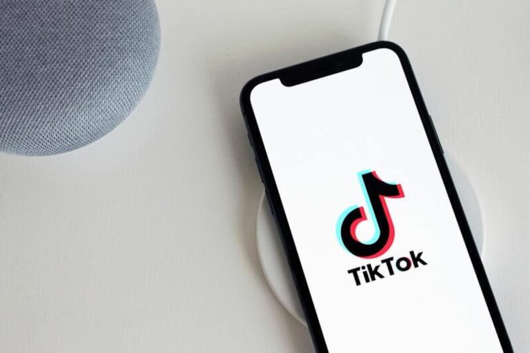 App Tiktok su Smartphone